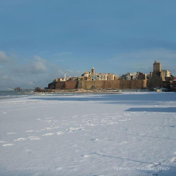 Torre Del Meridiano Casa Vacanze Centrale Termoli Exterior foto